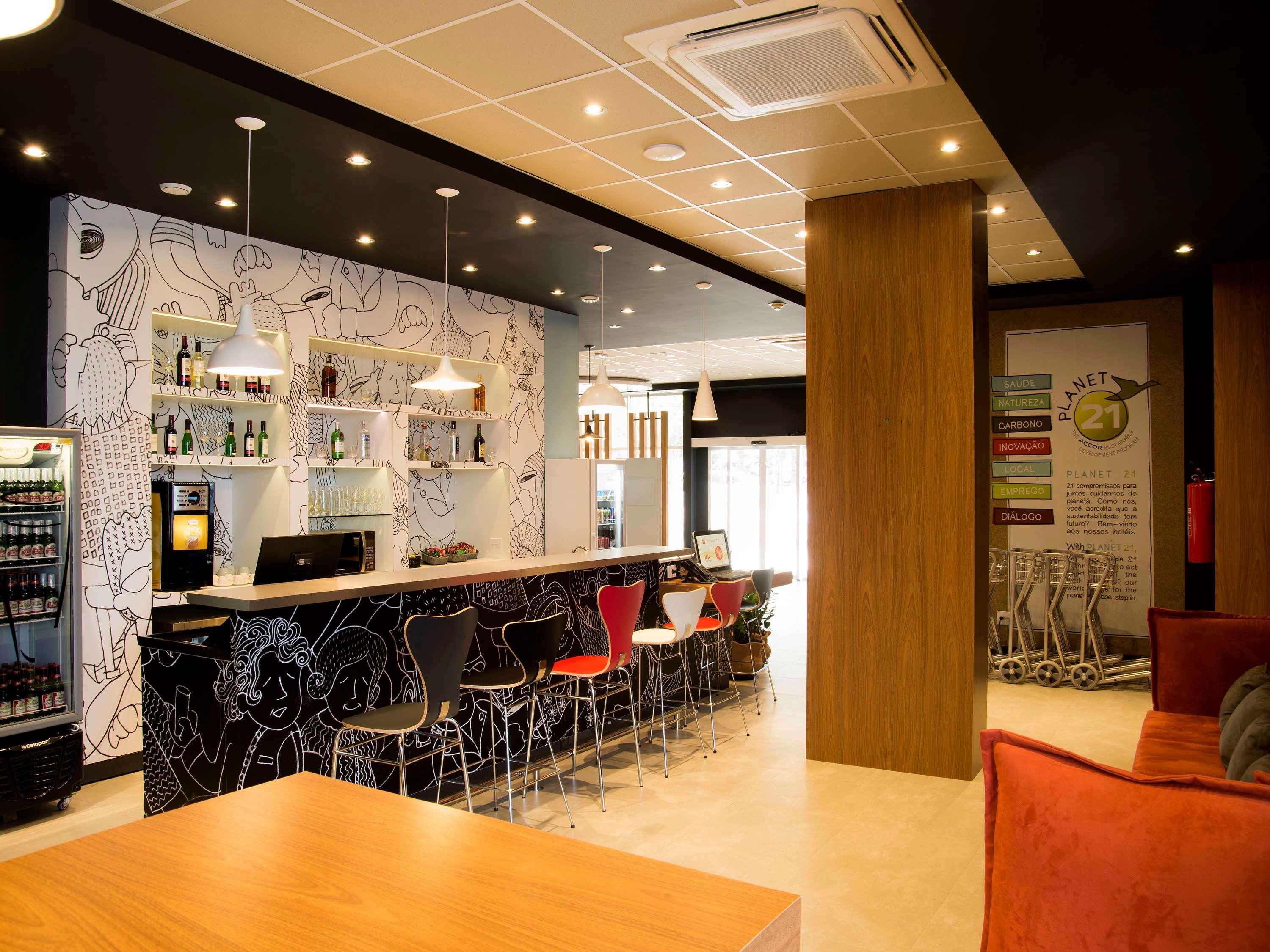 Ibis Aracruz Hotel Exterior photo